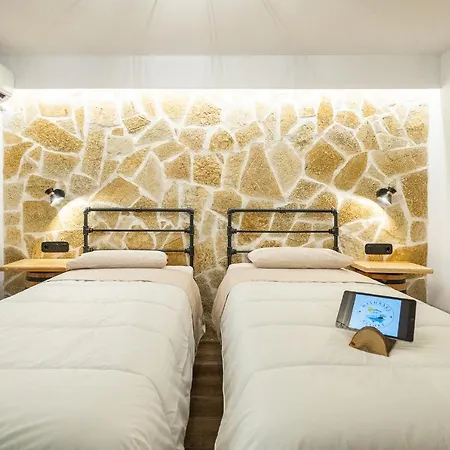Apartment Mathraki
