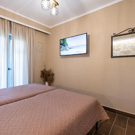 Apartment Mathraki Gouvia