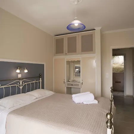 Lägenhet Mathraki